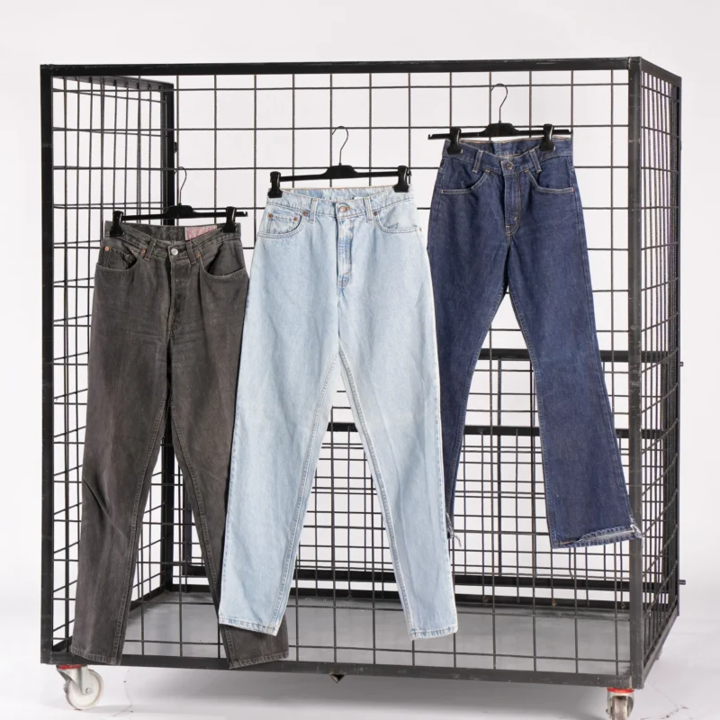 BRANDED WOMEN'S TROUSERS