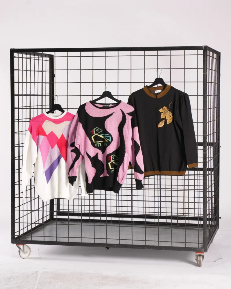 WOMEN'S COLOURED JUMPER