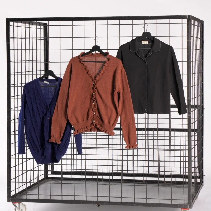 WOMEN'S HEAVY PLAIN CARDIGANS